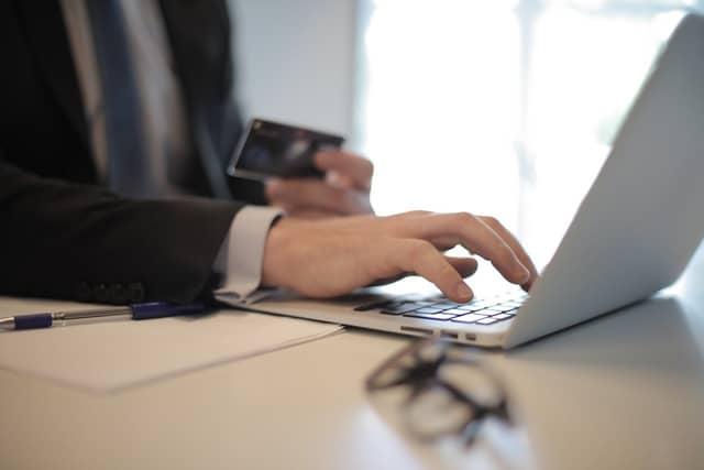 Managing Your Local Pricing Strategy, Currency Risk, and Costs